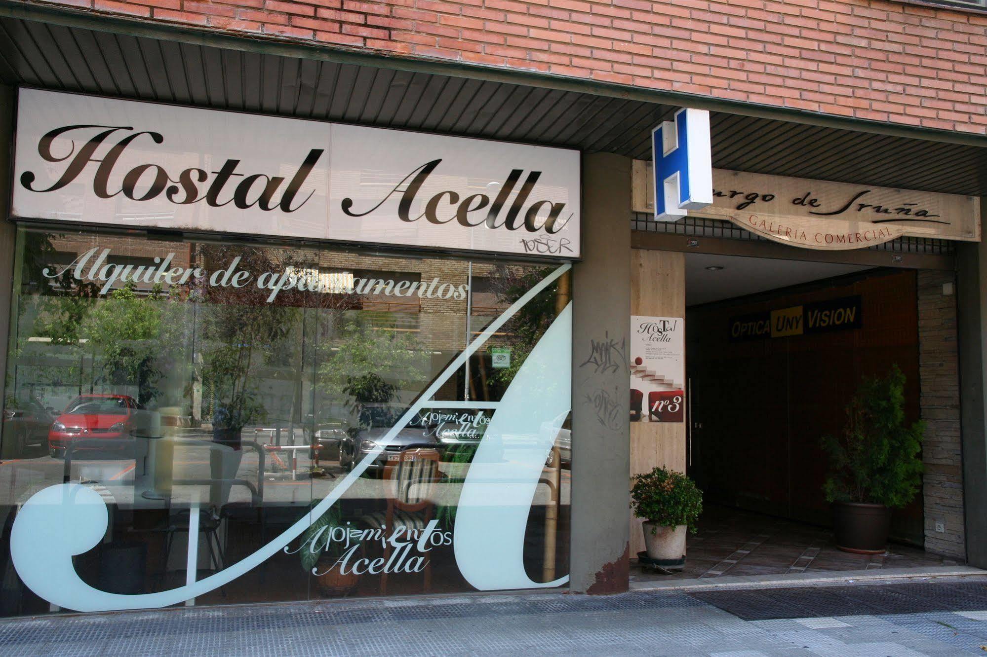 Alojamientos Acella Pamplona Exterior foto